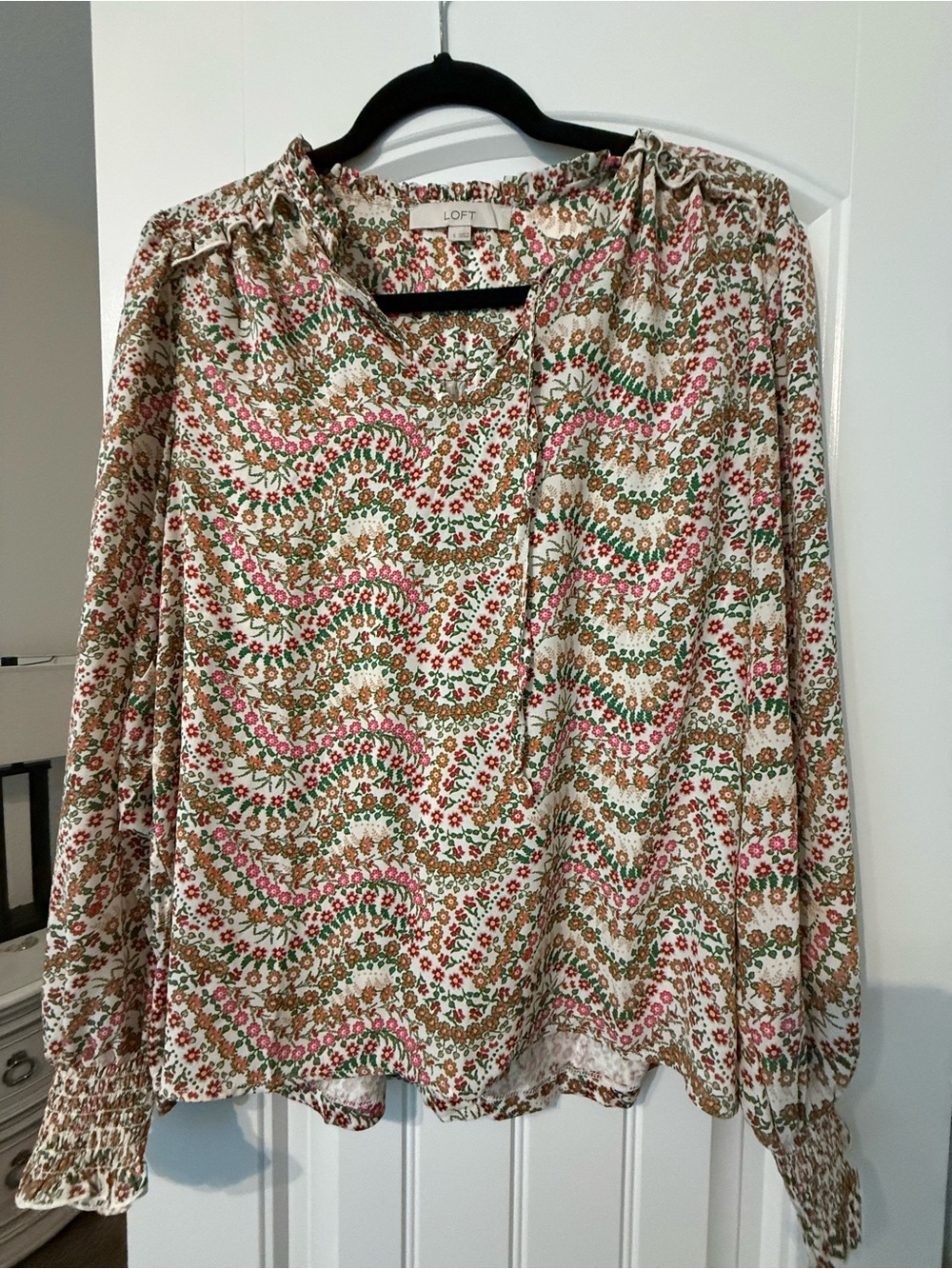 LOFT Cream Floral Wave-Print Long Sleeve Blouse with Pink & Green